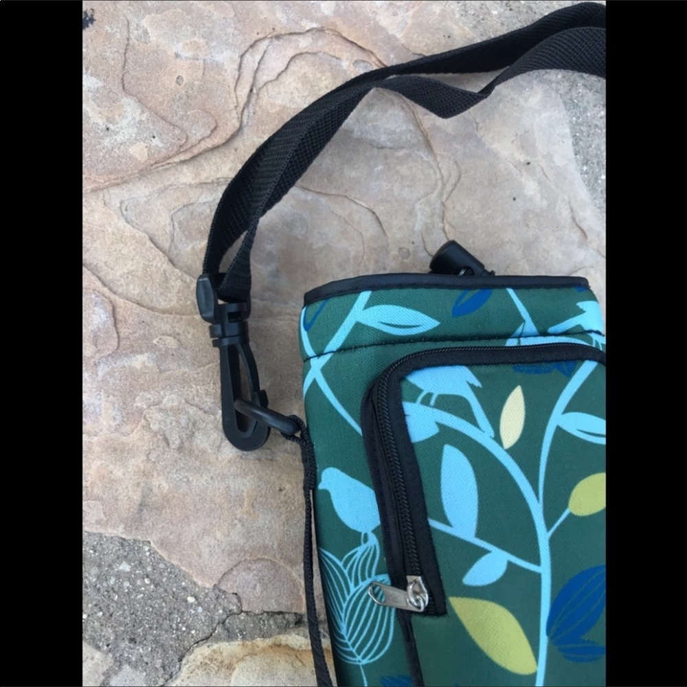 SALE 🌼 Sport Bottle Neoprene Holder Crossbody Extra Large Nature Print New - Picture 15 of 16